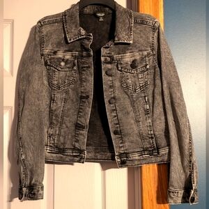 Simply Vera Vera Wang faded black denim cropped jean jacket